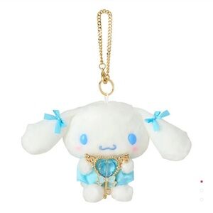 BNWT Japan 4.5” Sanrio Cinnamoroll Plush Keychain